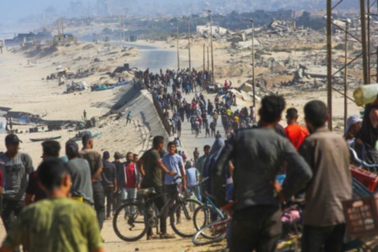 Warga Gaza Kembali ke Kota Hancur Usai Dua Tahun Perang