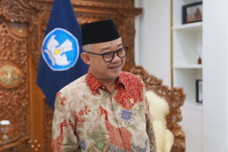 Survei Ungkap Kemendikdasmen Raih Peringkat Kinerja Terbaik di Kabinet Prabowo-Gibran