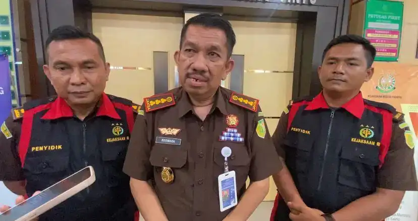 Kejari Padang Lakukan Penggeledahan dan Penyitaan di Kantor dan Rumah Pihak Terkait PT Benal