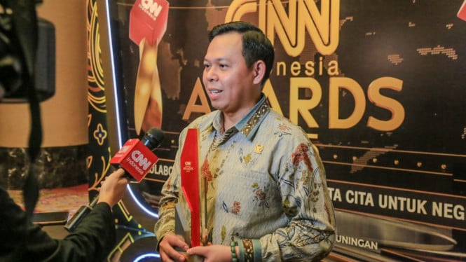 Sultan Najamudin Raih CNN Award, Dedikasi untuk Daerah
