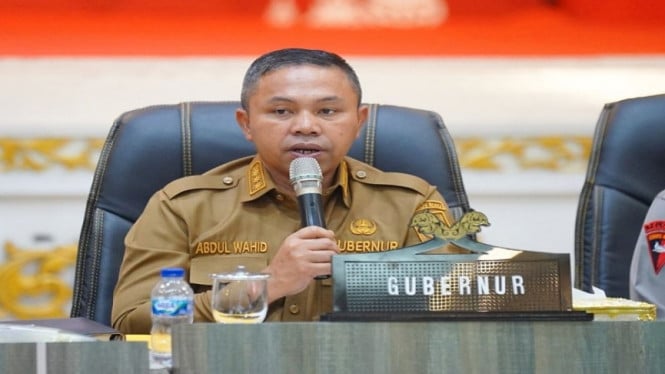 catatan-suram-kepemimpinan-di-riau:-ini-empat-gubernur-riau-yang-terjerat-korupsi-dan-kasusnya