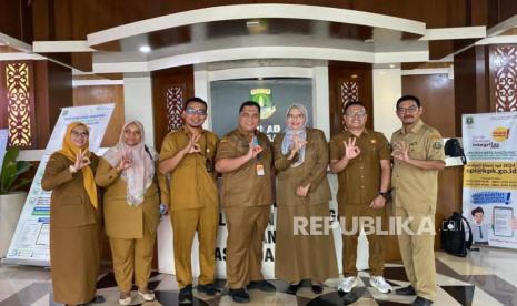 klinik-holistik-bpkad-banten-dukung-smkn-3-tangerang-dalam-penyusunan-rba-blud