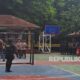 siswa-kenali-foto-pria-terkapar-dengan-‘senapan’-usai-ledakan-di-sma-72-jakarta,-ini-namanya
