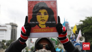 kakak-marsinah-sempat-takut-penipuan-terkait-gelar-pahlawan-nasional
