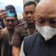 diperiksa-5-jam-lebih,-eks-pejabat-kemenag-bungkam-soal-kuota-haji