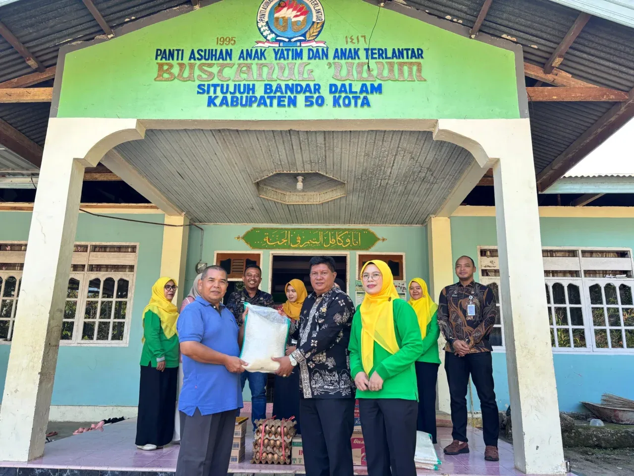 Lapas Tanjung Pati Berbagi, Panti Asuhan Sambut Gembira