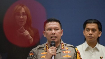 polisi:-3-dari-7-bom-sma-72-belum-sempat-diledakkan