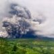badan-geologi:-potensi-letusan-semeru-fluktuatif,-dipantau-tiap-6-jam