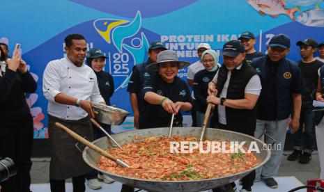 Titiek Soeharto Ajak Masyarakat Gemar Konsumsi Ikan