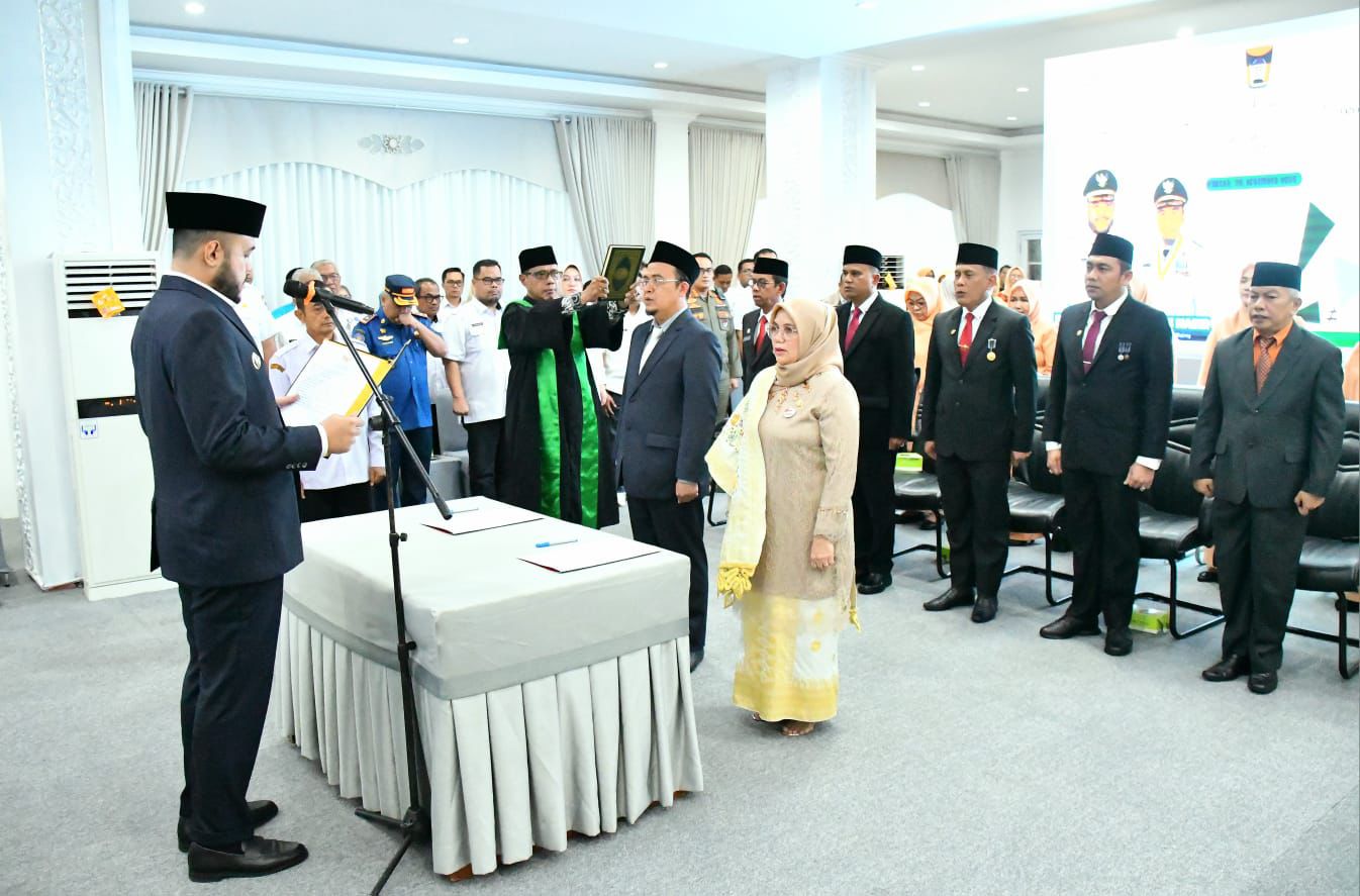 isi-kekosongan-jabatan,-fadly-amran-lakukan-perombakan-pejabat-eselon-ii