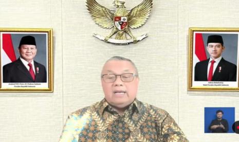 gubernur-bi-sebut-prospek-ekonomi-global-tumbuh-melambat-dua-tahun-ke-depan