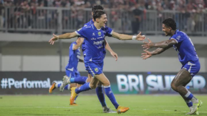 Persib Bandung Taklukkan Borneo FC, Skor Akhir 3-1 di Super League
