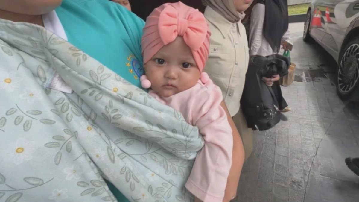 Aminah Curi Perhatian di Gender Reveal Party Alyssa Daguise