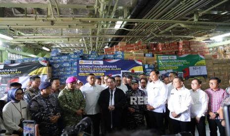bapanas-percepat-penyaluran-beras-cpp-ke-wilayah-terdampak-banjir-sumbar