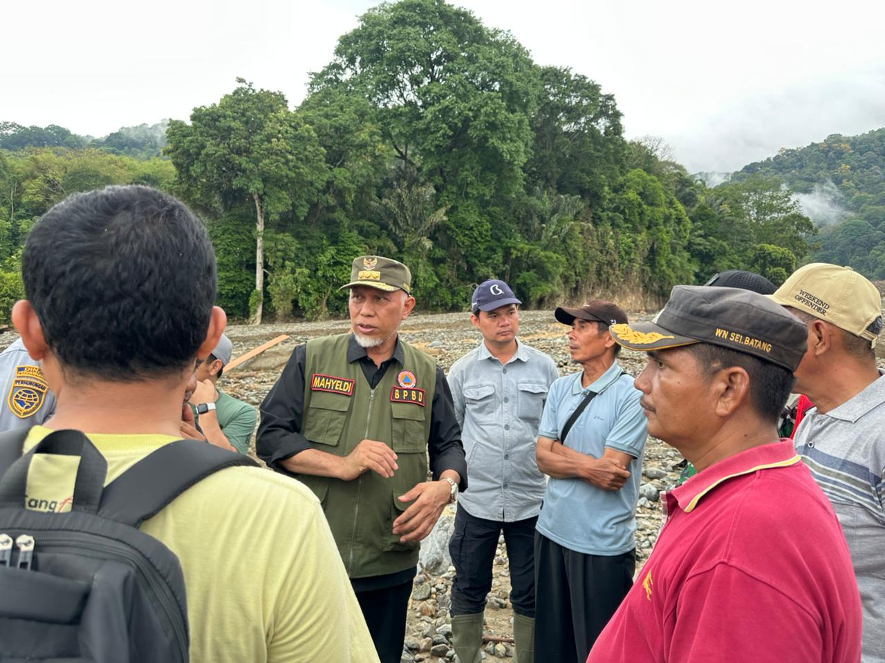 mahyeldi-terbuka-untuk-bantuan-bencana-asing-di-sumbar