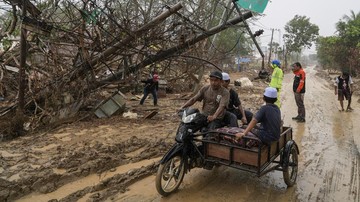 KPK Ulurkan Bantuan, Ringankan Beban Korban Bencana Sumatra