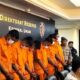 geger!-6-tersangka-pengeroyokan-tewaskan-2-matel-ternyata-anggota-yanma-mabes-polri