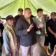 andre-rosiade-bagikan-ribuan-sembako-dan-genset-untuk-korban-galodo-maninjau