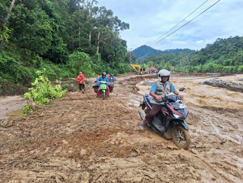 sejumlah-das-yang-diterjang-galodo-kembali-meluap
