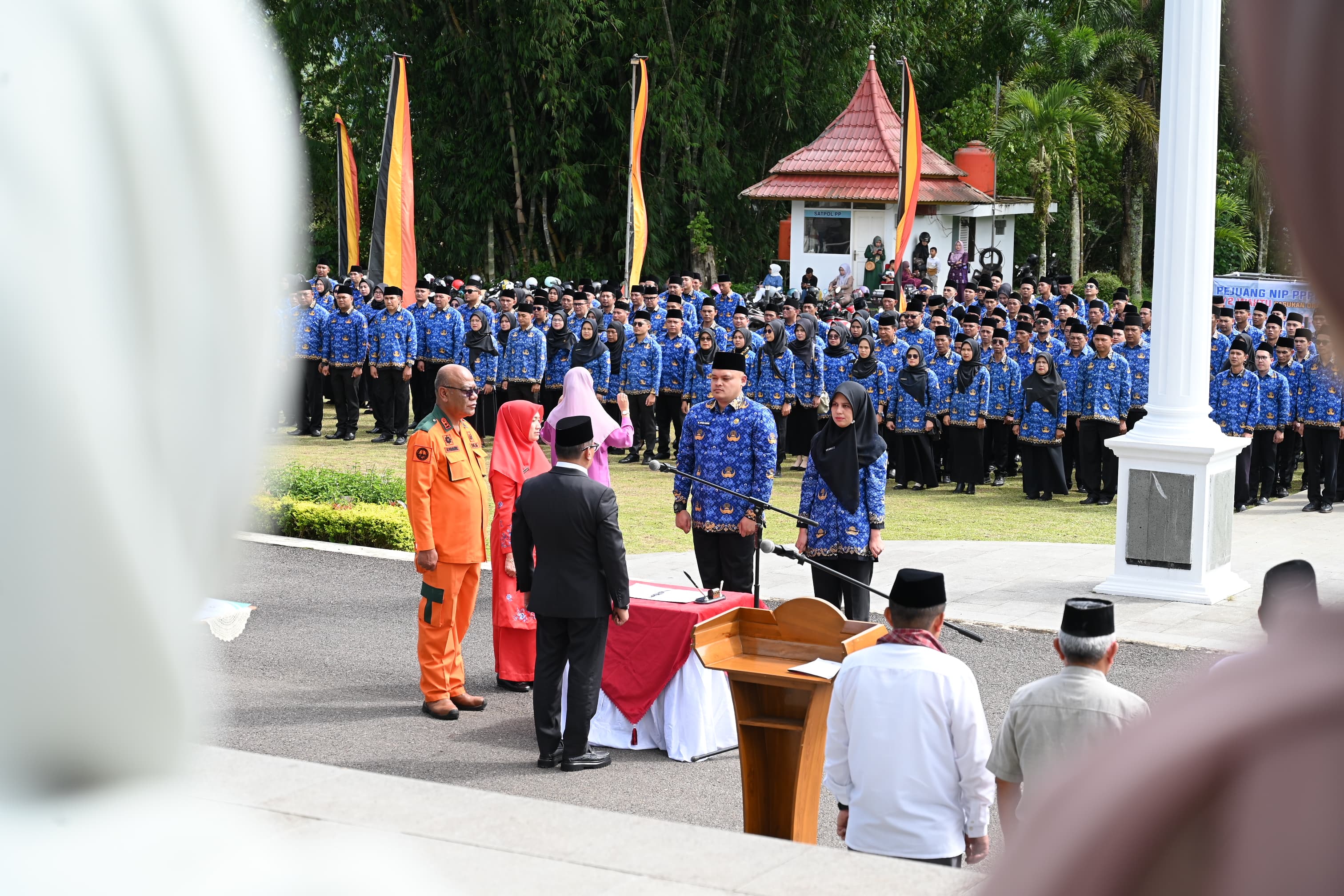 Bukittinggi Lantik 900 PPPK Paruh Waktu, Tingkatkan Pelayanan