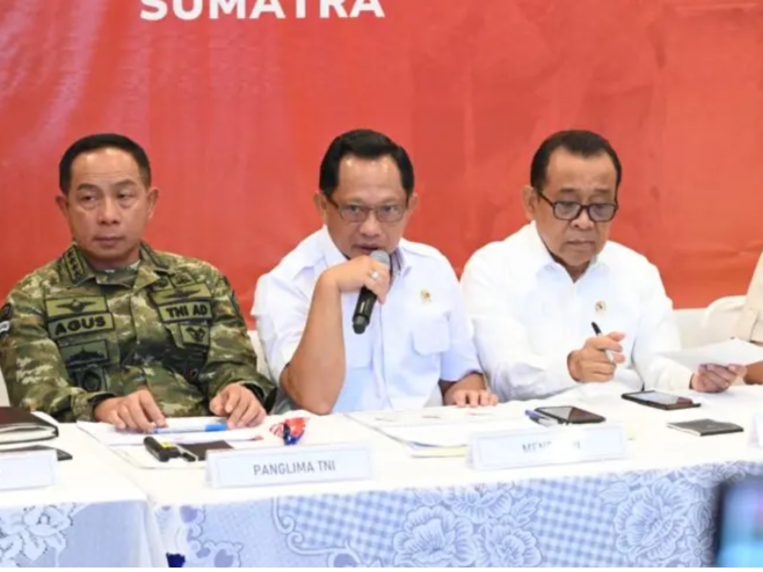 Mendagri Himpun Bantuan Rp48 Miliar untuk Pemulihan Bencana Sumatera