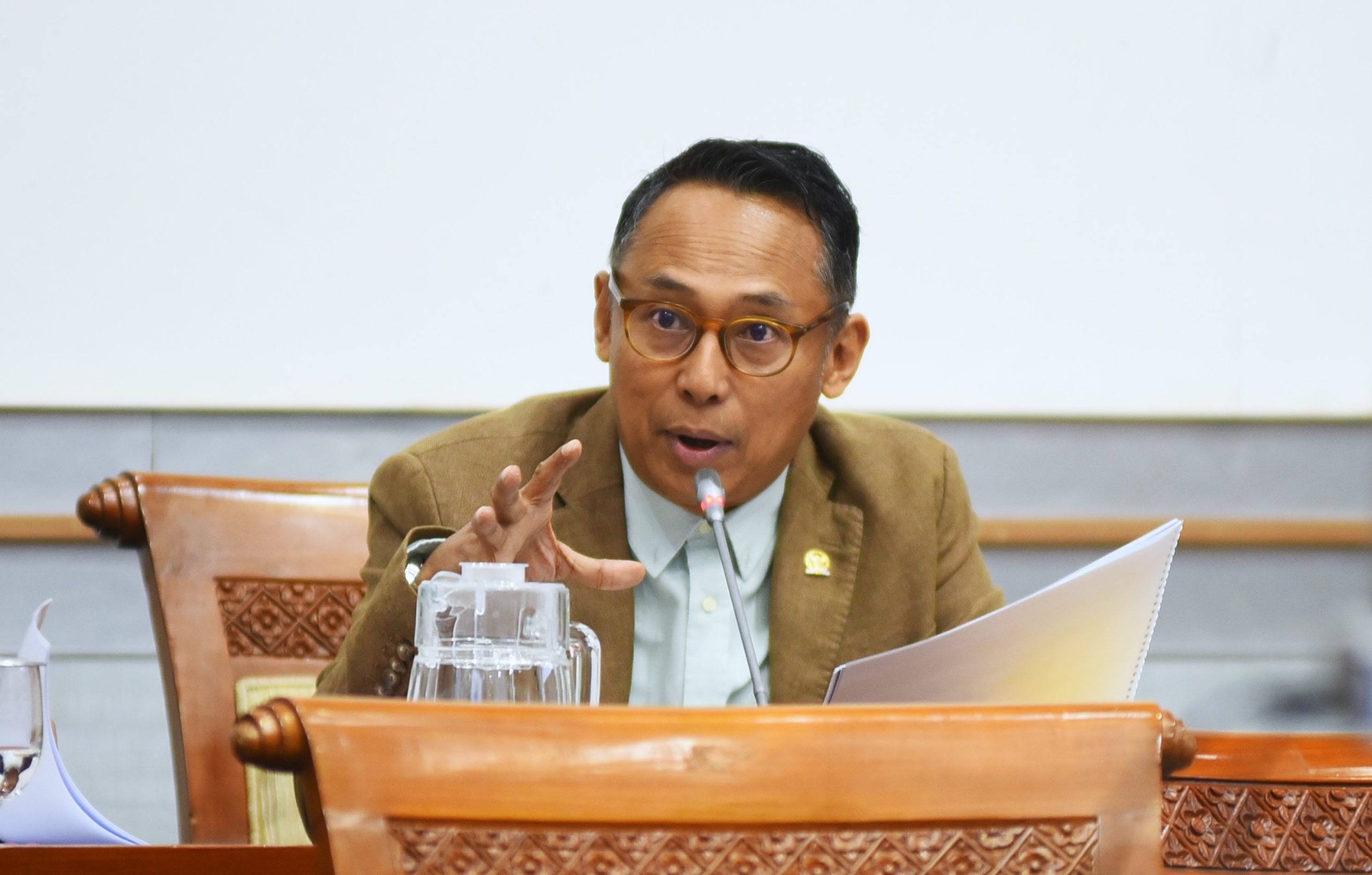 Siahaan Dukung Registrasi SIM Biometrik, Pemerintah Harus Lindungi Data!
