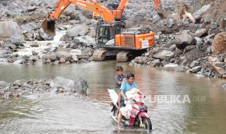 bantuan-tunai-negara-hadir-di-tengah-bencana-agam