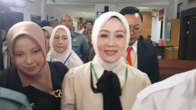 atalia-bantah-ada-perempuan-lain-di-balik-gugatan-cerai-dengan-ridwan-kamil