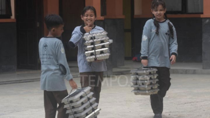 MBG Jalan Saat Libur Sekolah: Pemborosan Anggaran?
