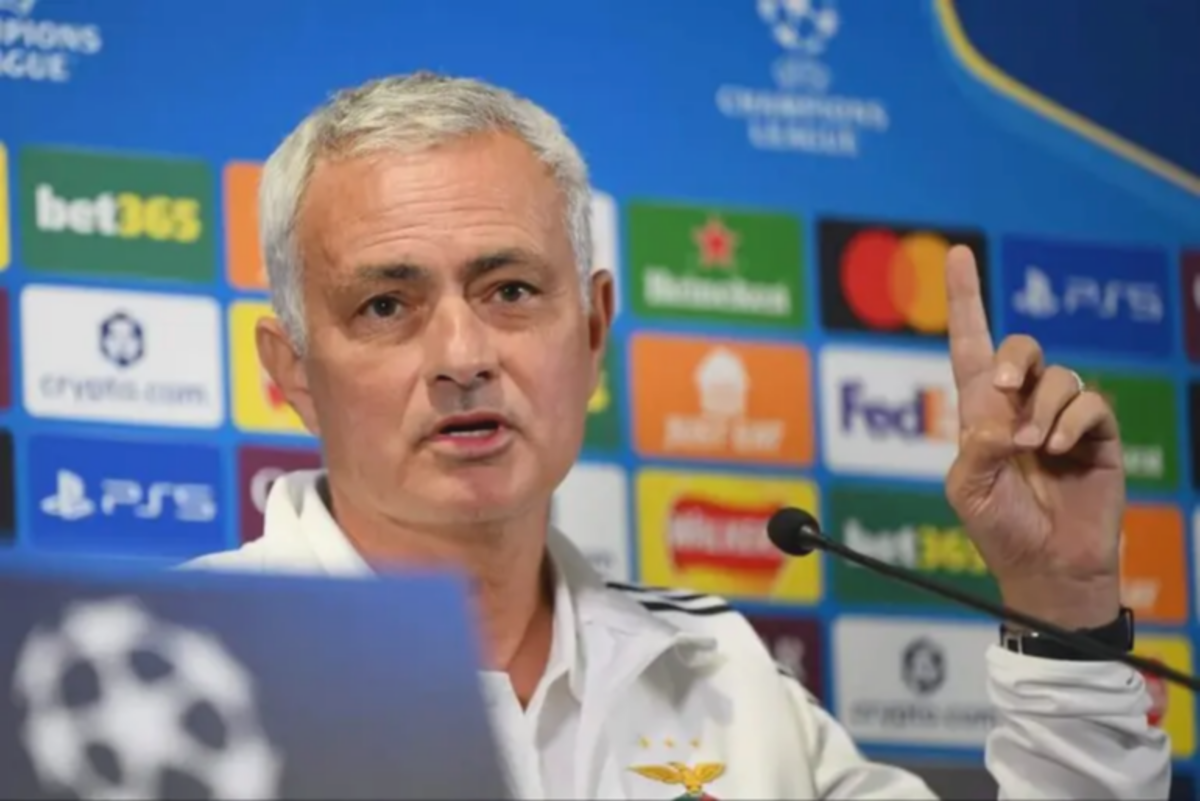 Mourinho Enggan Bandingkan Nasib dengan Amorim Usai Sama-sama Dipecat MU