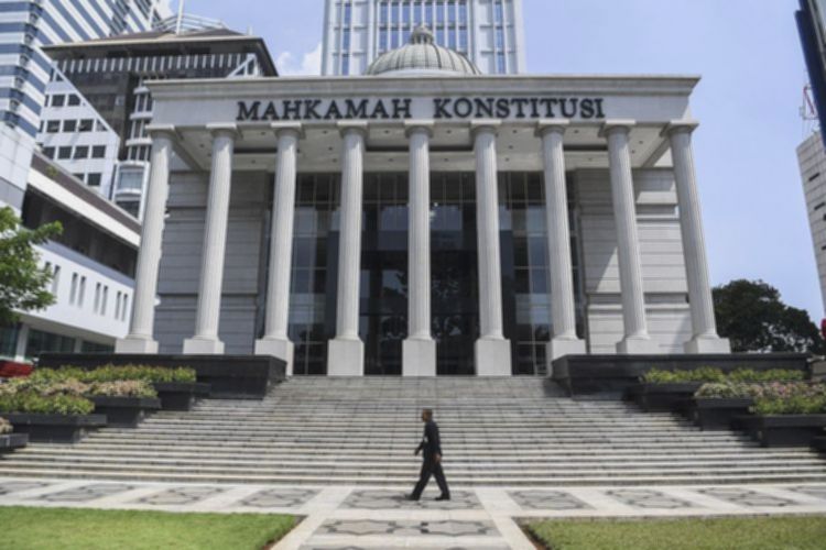Suami Istri Uji Aturan Kuota Internet Hangus ke Mahkamah Konstitusi