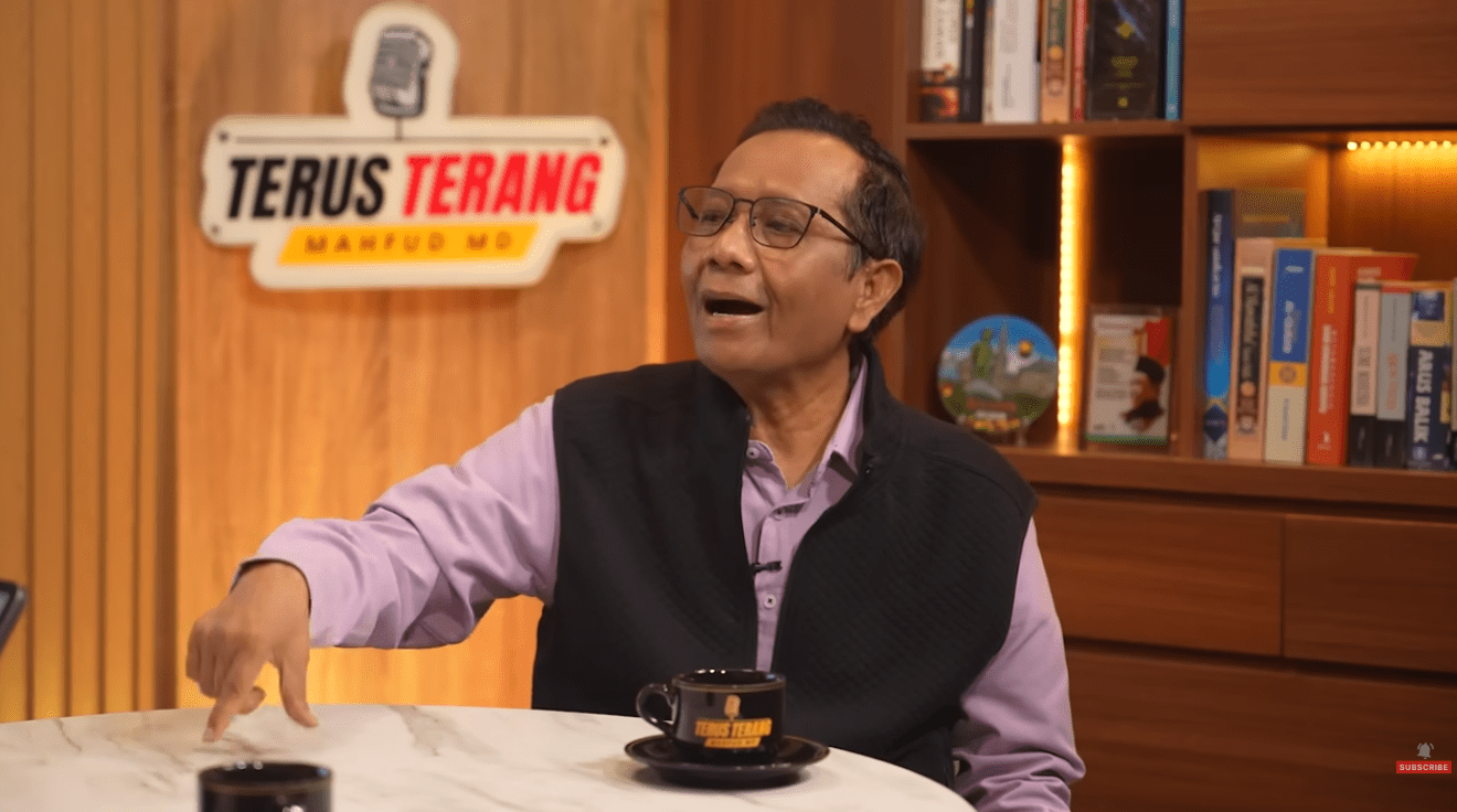 mahfud-md-terkejut-tni-jaga-sidang-nadiem-makarim