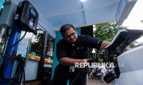 dprd-jabar-cermati-dampak-tren-elektrifikasi-terhadap-pendapatan-daerah