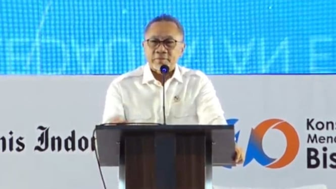 viral-video-zulkifli-hasan-sebut-pohon-bukan-penentu-kemajuan-negara