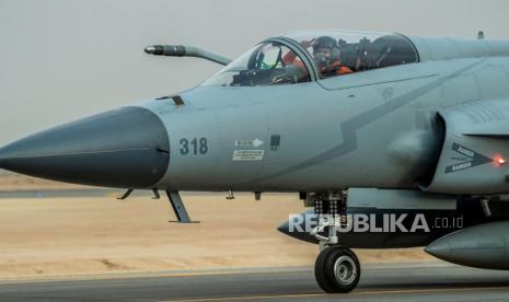 Indonesia Lirik Jet Tempur JF-17 Thunder Pakistan!