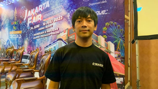 terpopuler:-wanita-ngaku-korban-child-grooming-rian-dmasiv,-5-artis-di-buku-broken-strings