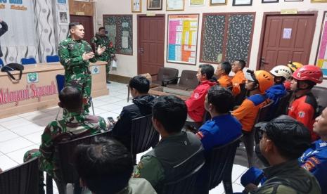 tim-gabungan-lanjutkan-pencarian-pesawat-atr-42-500-di-maros