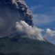 gunung-ile-lewotolok-meletus:-27-desa-terdampak,-air-bersih-tercemar