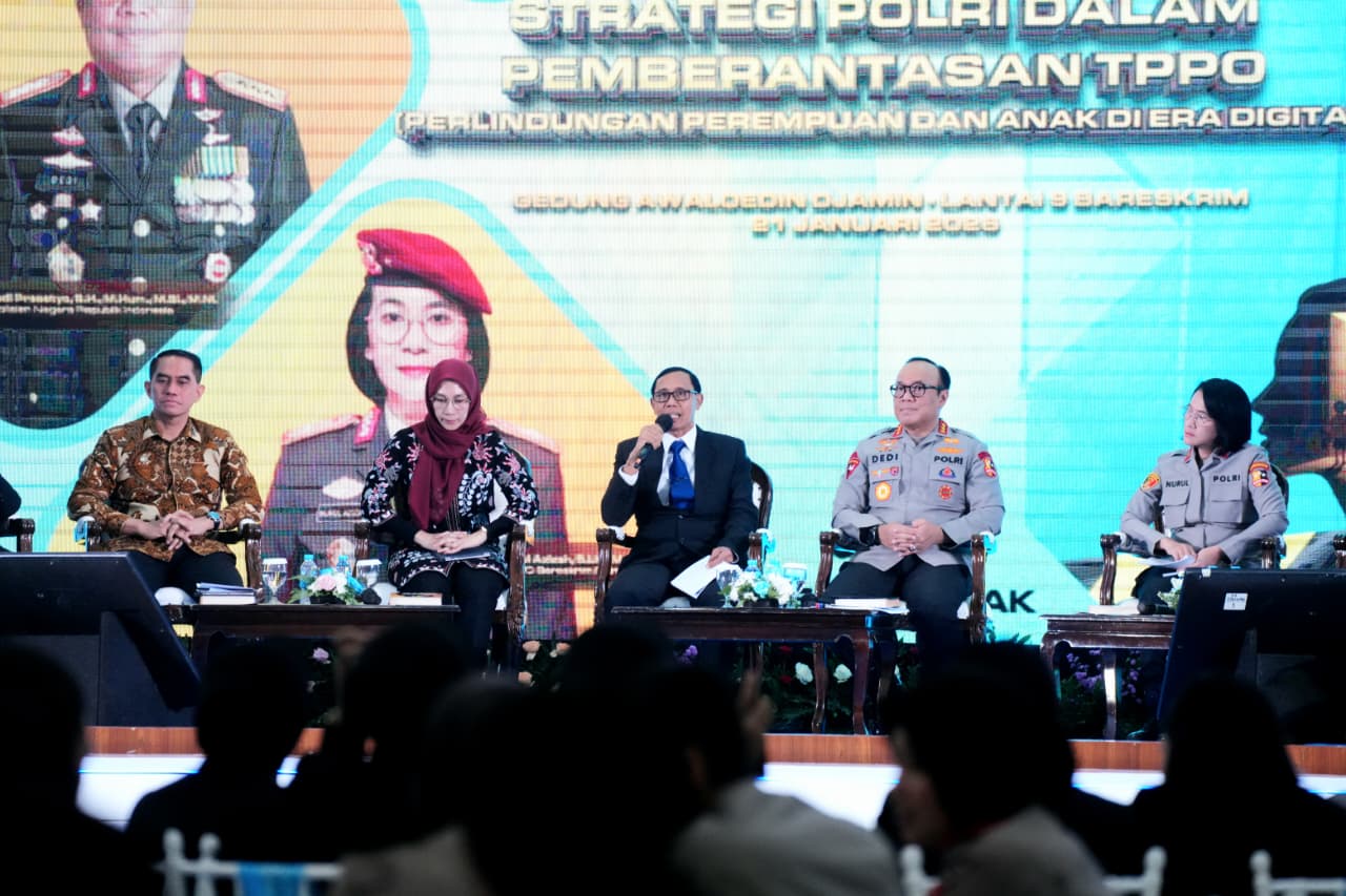 Wakapolri Kupas Strategi & Dinamika Penanganan TPPO Lewat Bedah Buku