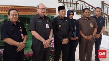bupati-sidarjo-bantah-lakukan-penipuan-rp28-m:-itu-anggaran-pilkada