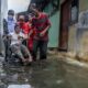 banjir-jakarta-meluas,-20-rt-dan-5-ruas-jalan-terendam-kamis-siang