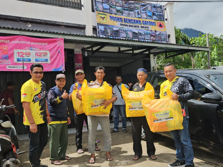 Maxim Indonesia menyalurkan bantuan kemanusiaan bagi korban banjir di Aceh dan Sumatera Barat