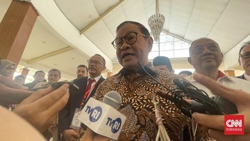 Pramono Pacu Transjakarta dengan 10.000 Bus Listrik di 2029