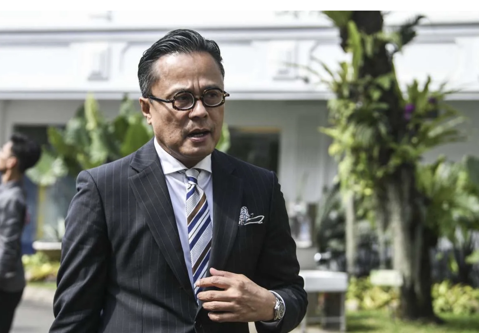 tak-sekadar-seremonial,-presiden-prabowo-turun-tangan-langsung-di-sarasehan-ekonomi-siang-ini