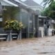 10-kecamatan-di-jember-dikepung-banjir,-1-orang-meninggal