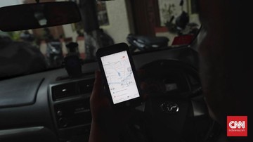polisi-selidiki-video-viral-sejoli-mesum-di-taksi-online