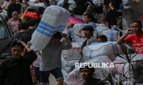 tukang-parkir-liar-di-tanah-abang-ditangkapi-meski-rano-sempat-bilang-‘tak-apa-apa-setahun-sekali’