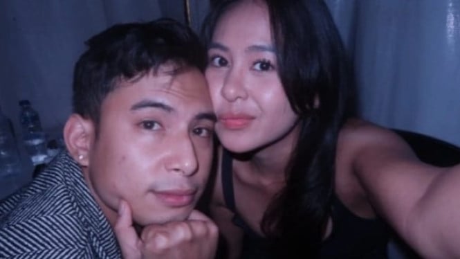 blak-blakan-gak-merestui,-ibunda-okin-singgung-ananda-zhafira-soal-‘kumpul-kebo’