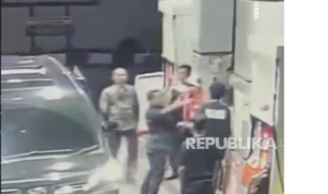 Wiraswastawan Aniaya Petugas SPBU Cipinang, Polisi Tangkap Pelaku!