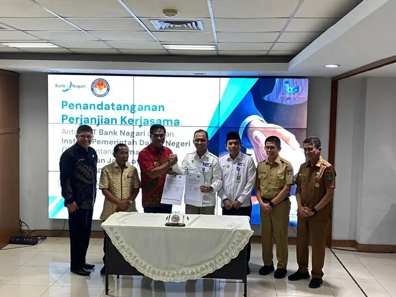 bank-nagari-dan-ipdn-sumbar-bangun-kemitraan-strategis-dukung-tata-kelola-keuangan